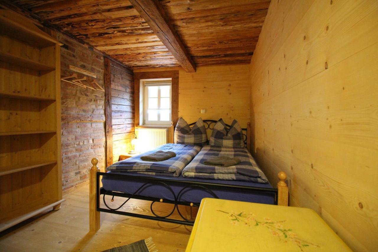 Ferienhaus Anno Dazumal, Wie Zu Opa'S Zeiten Klingenthal Extérieur photo